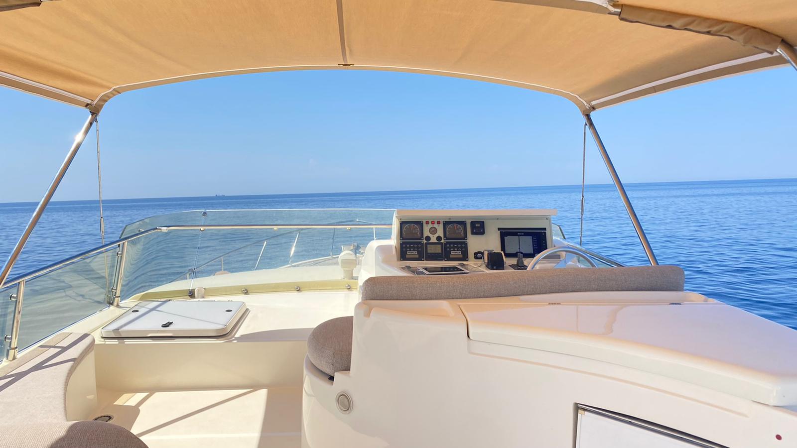 levante_yacht