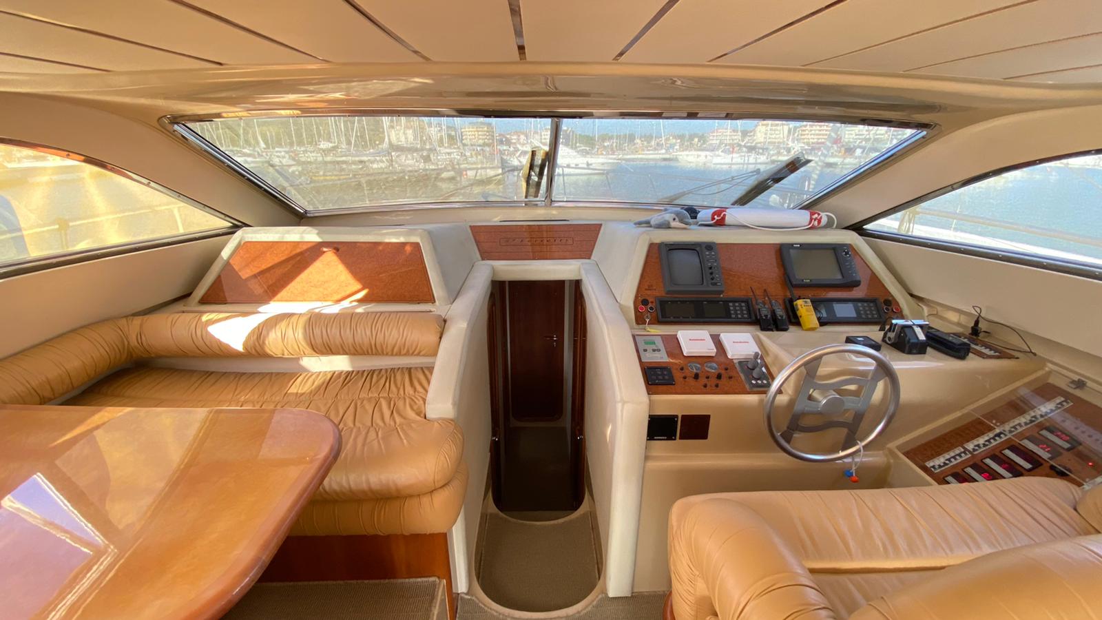 levante_yacht