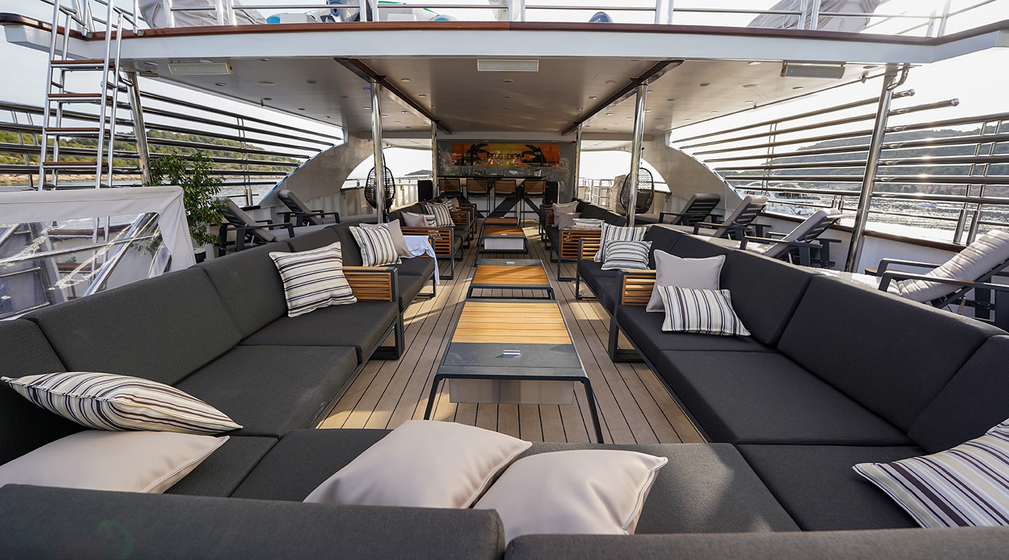 levante_yacht