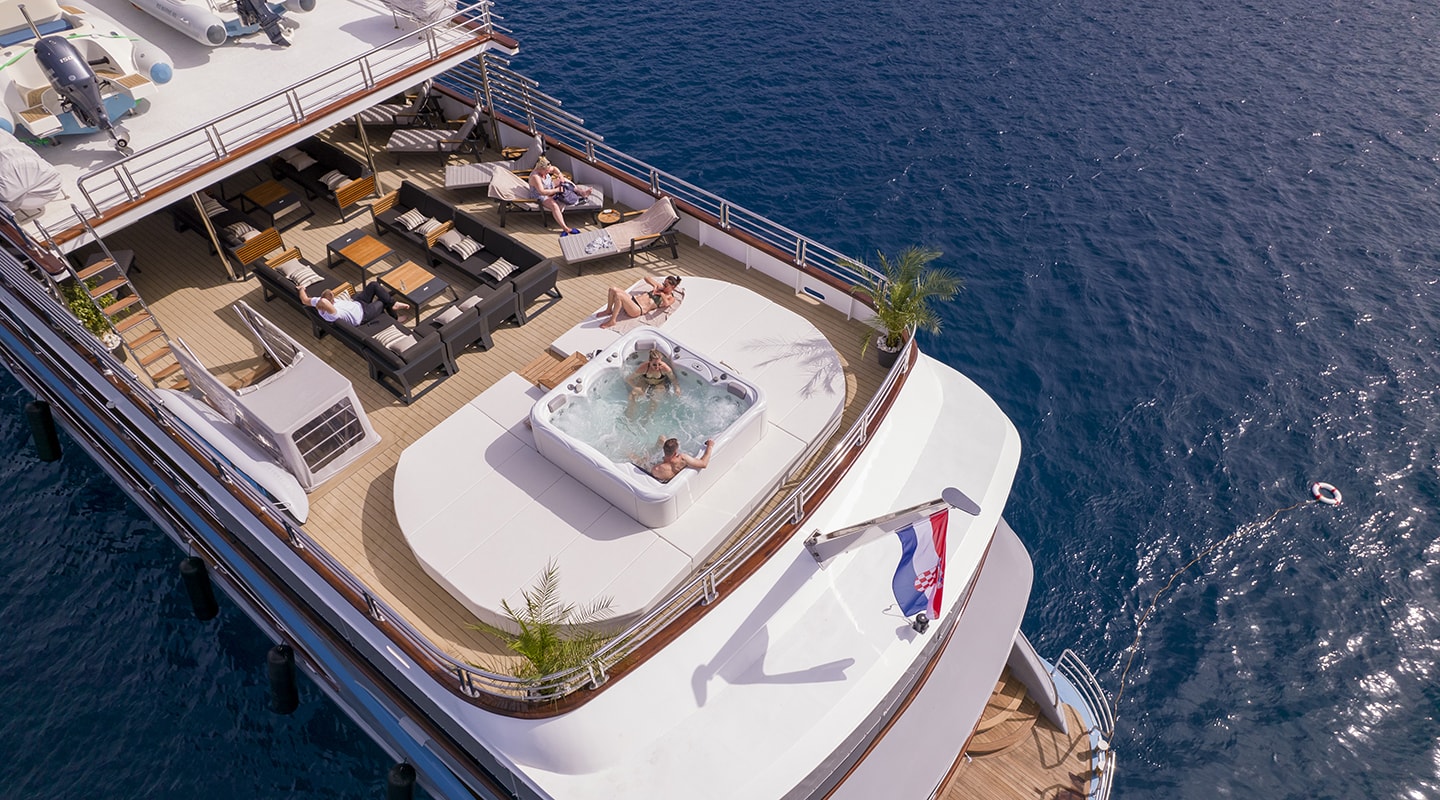 levante_yacht