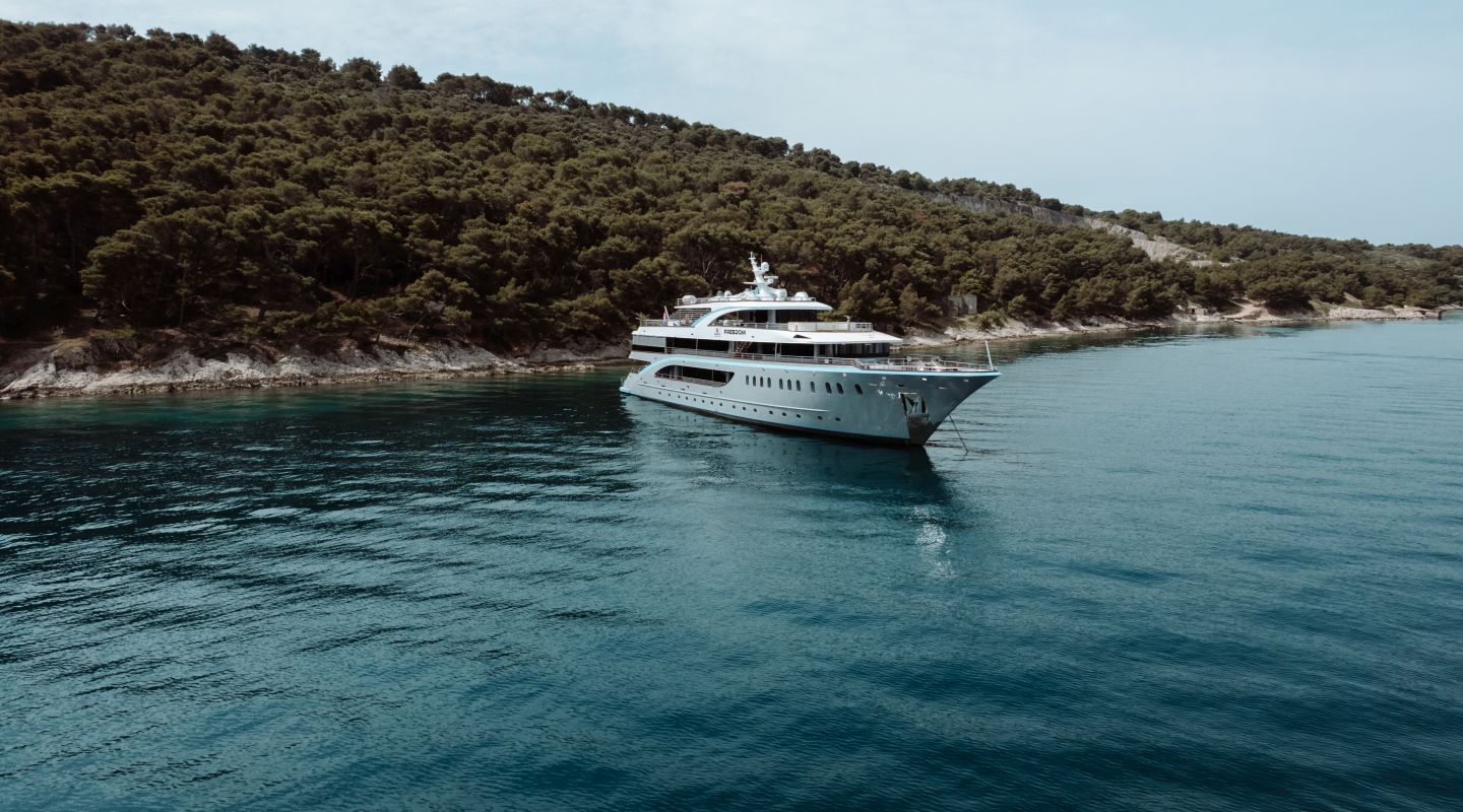 levante_yacht
