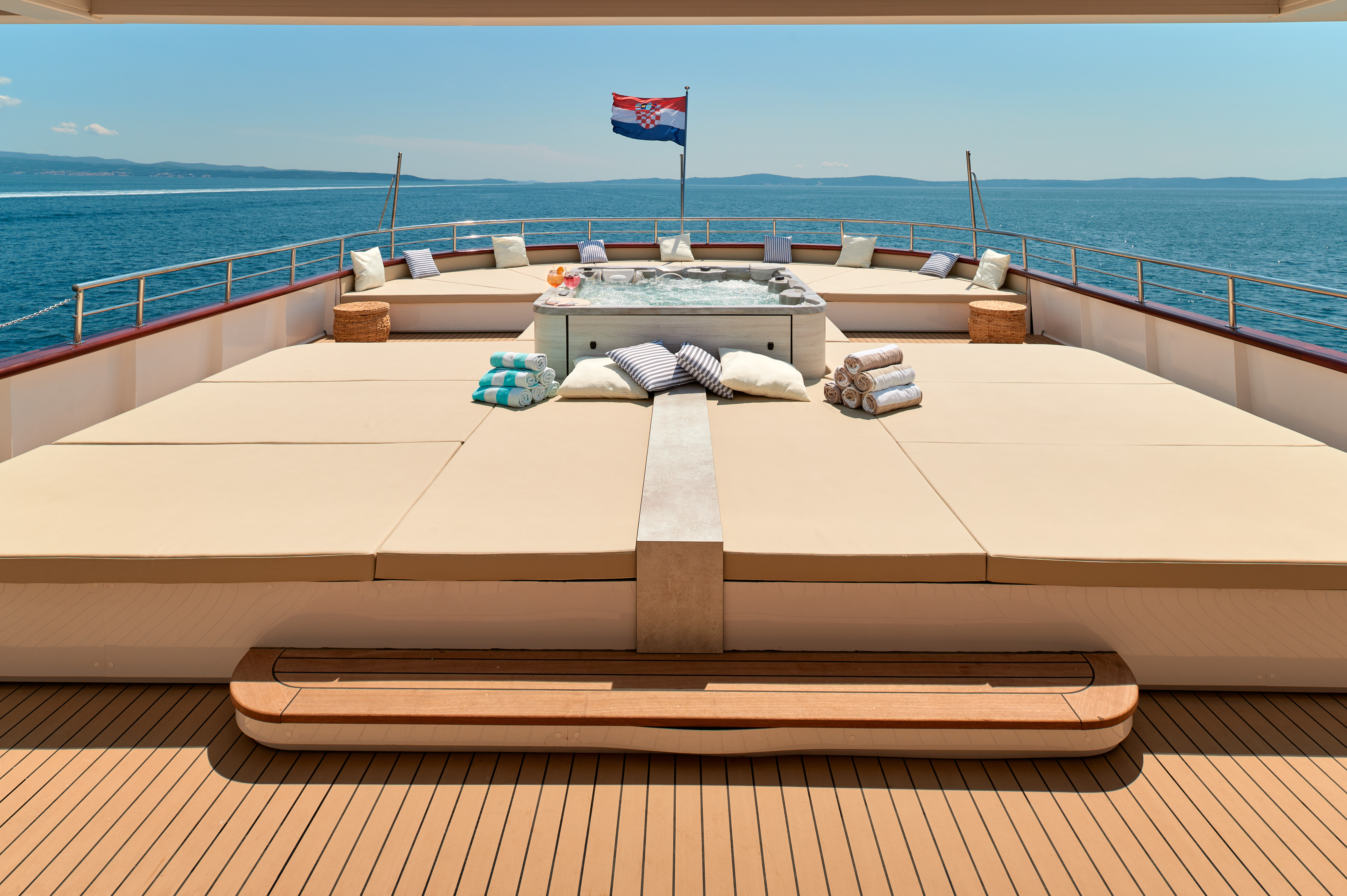 levante_yacht