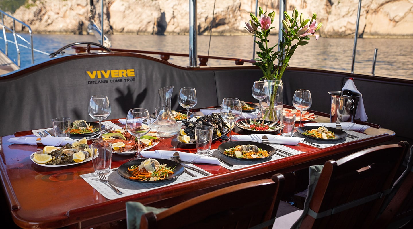 levante_yacht