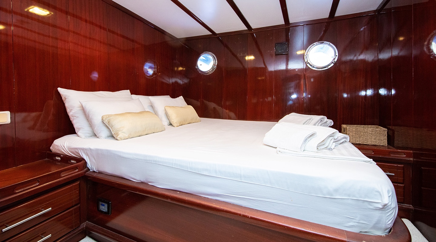 levante_yacht