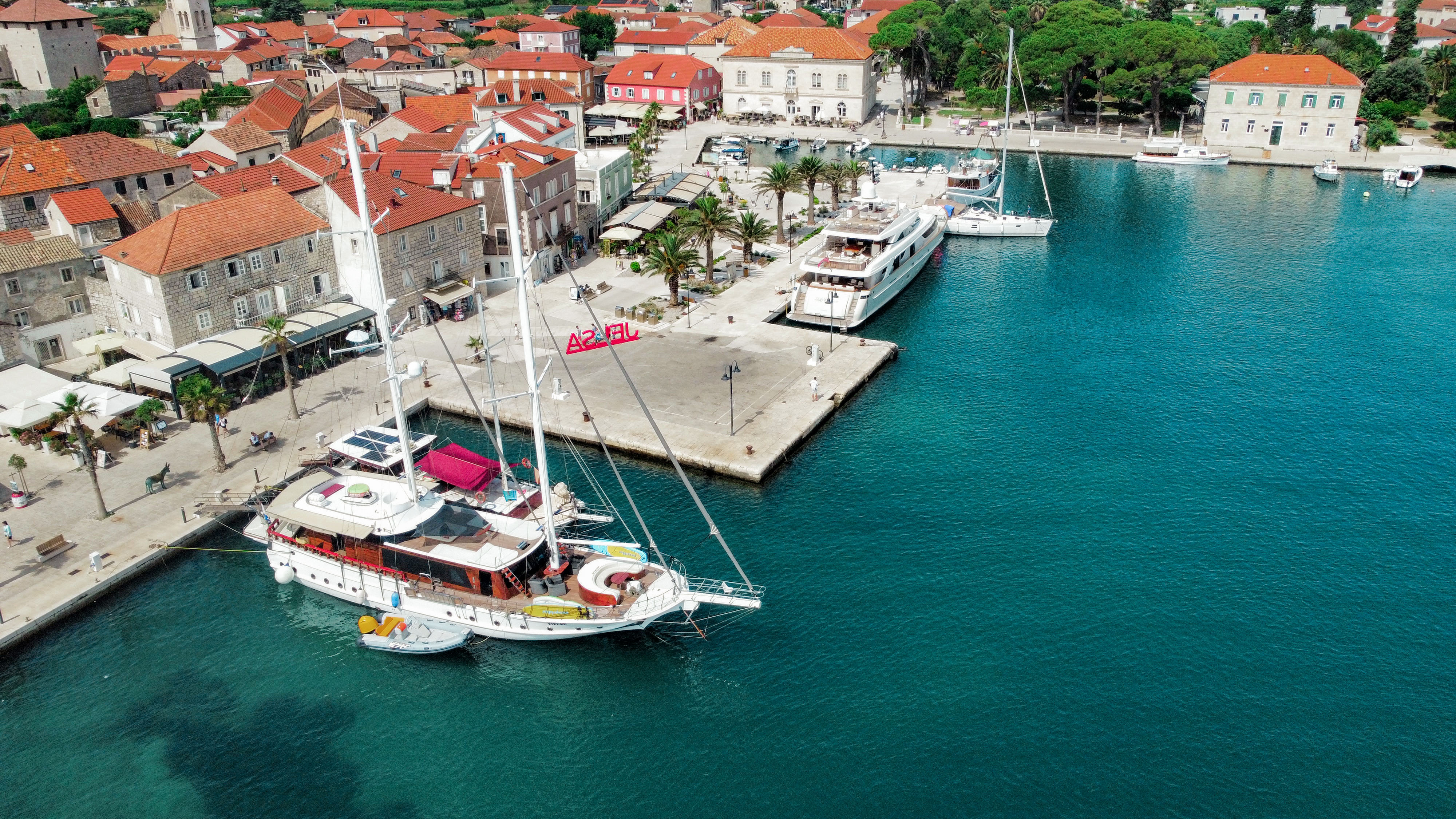 levante_yacht