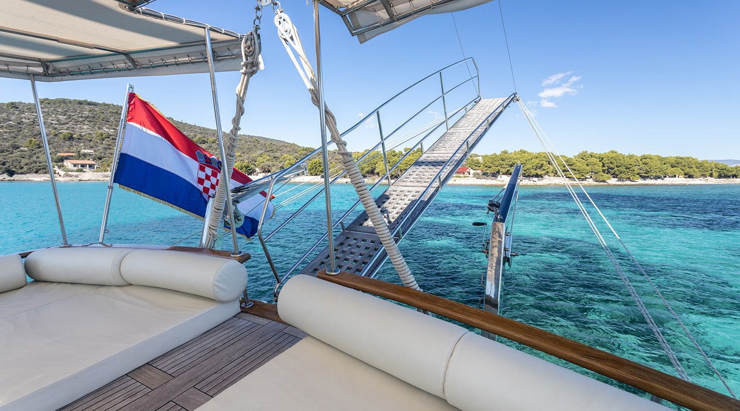 levante_yacht