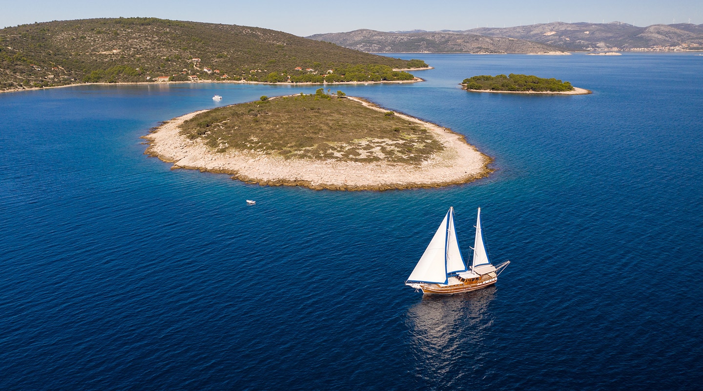 levante_yacht
