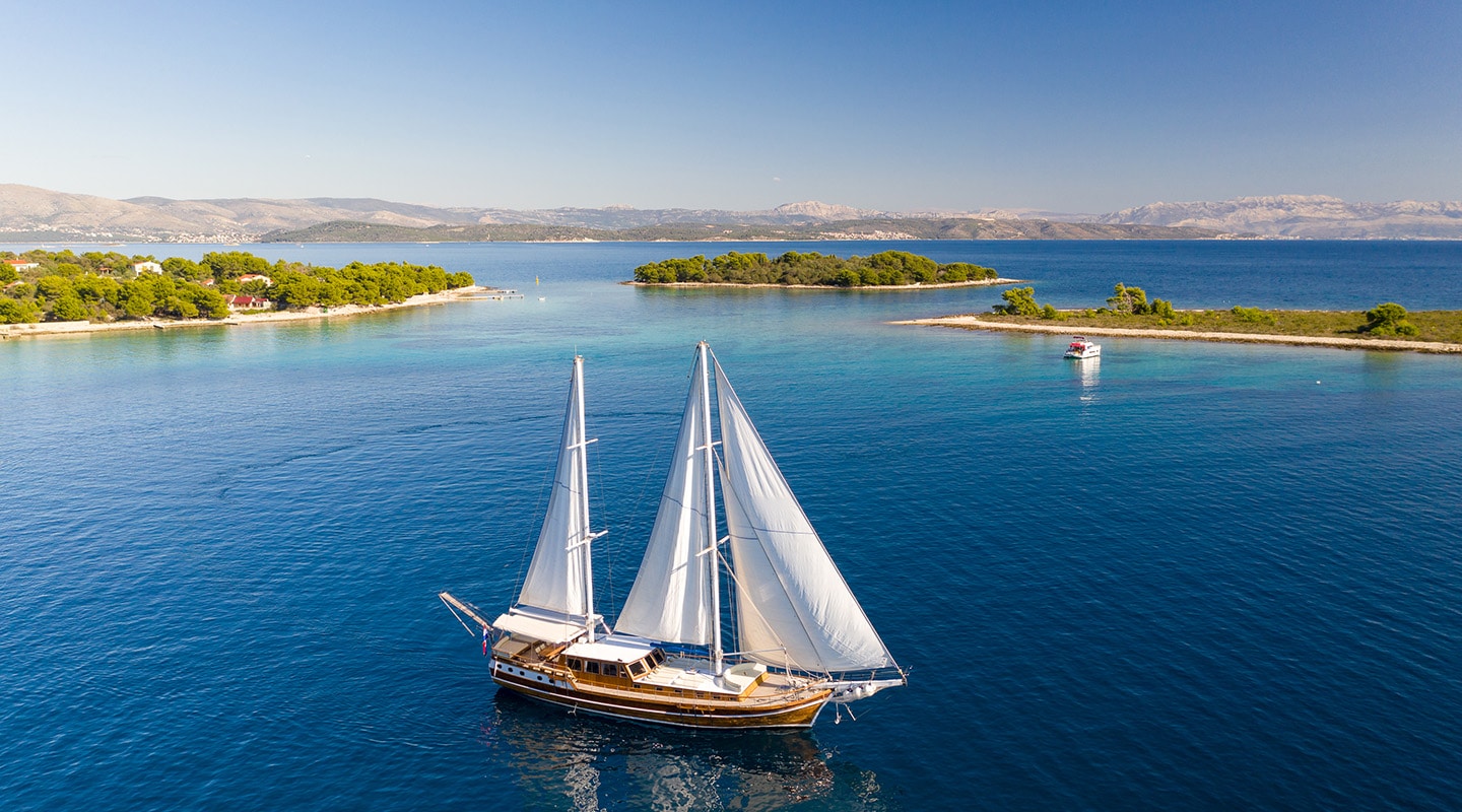 levante_yacht