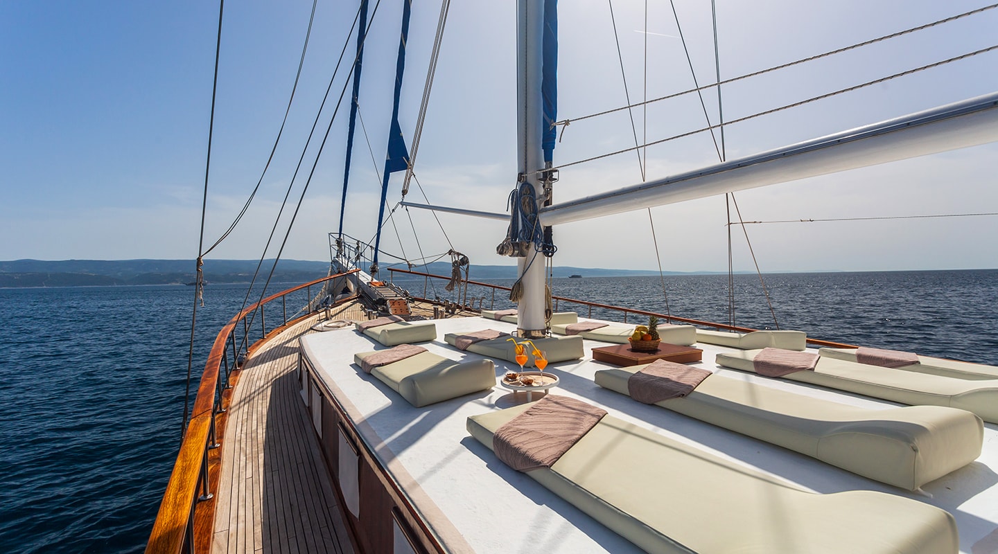 levante_yacht