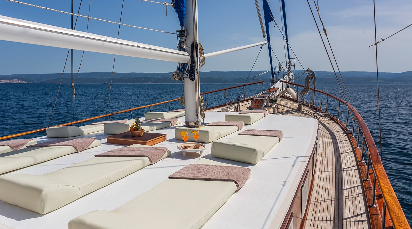 levante_yacht