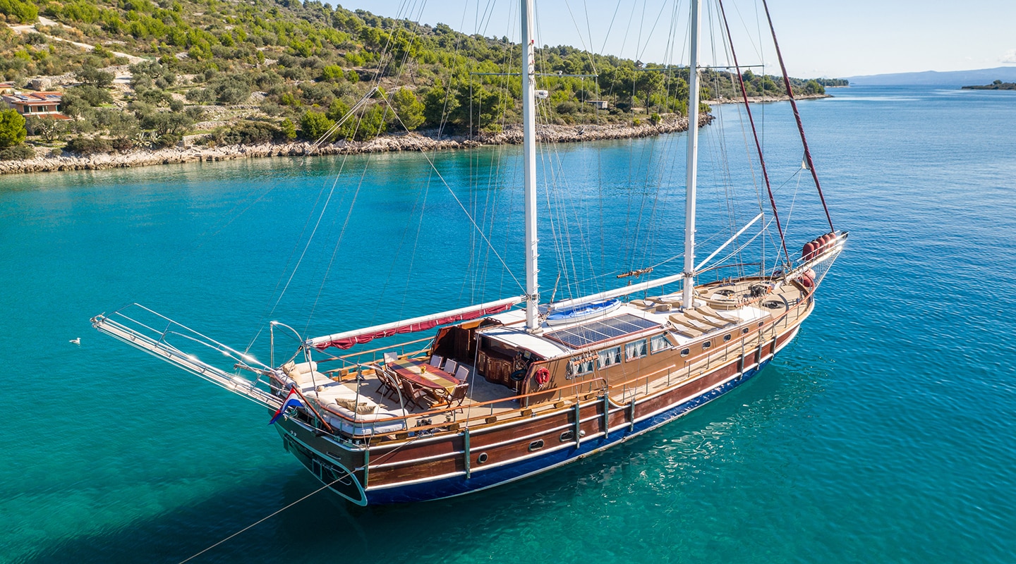 levante_yacht