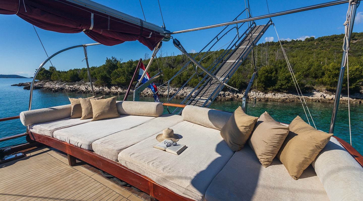 levante_yacht
