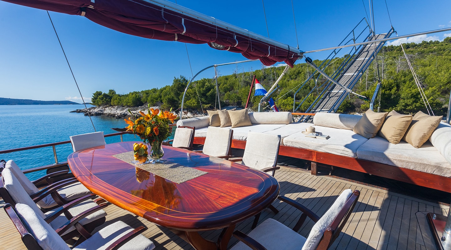 levante_yacht