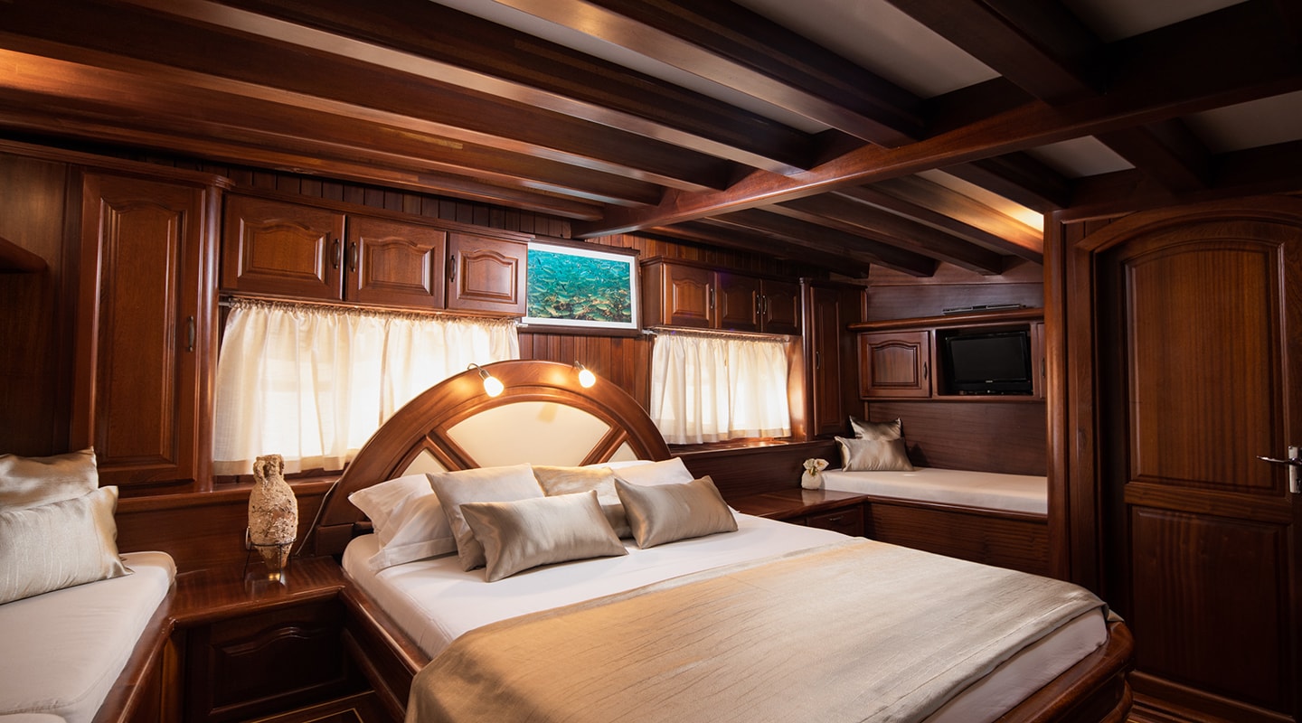 levante_yacht