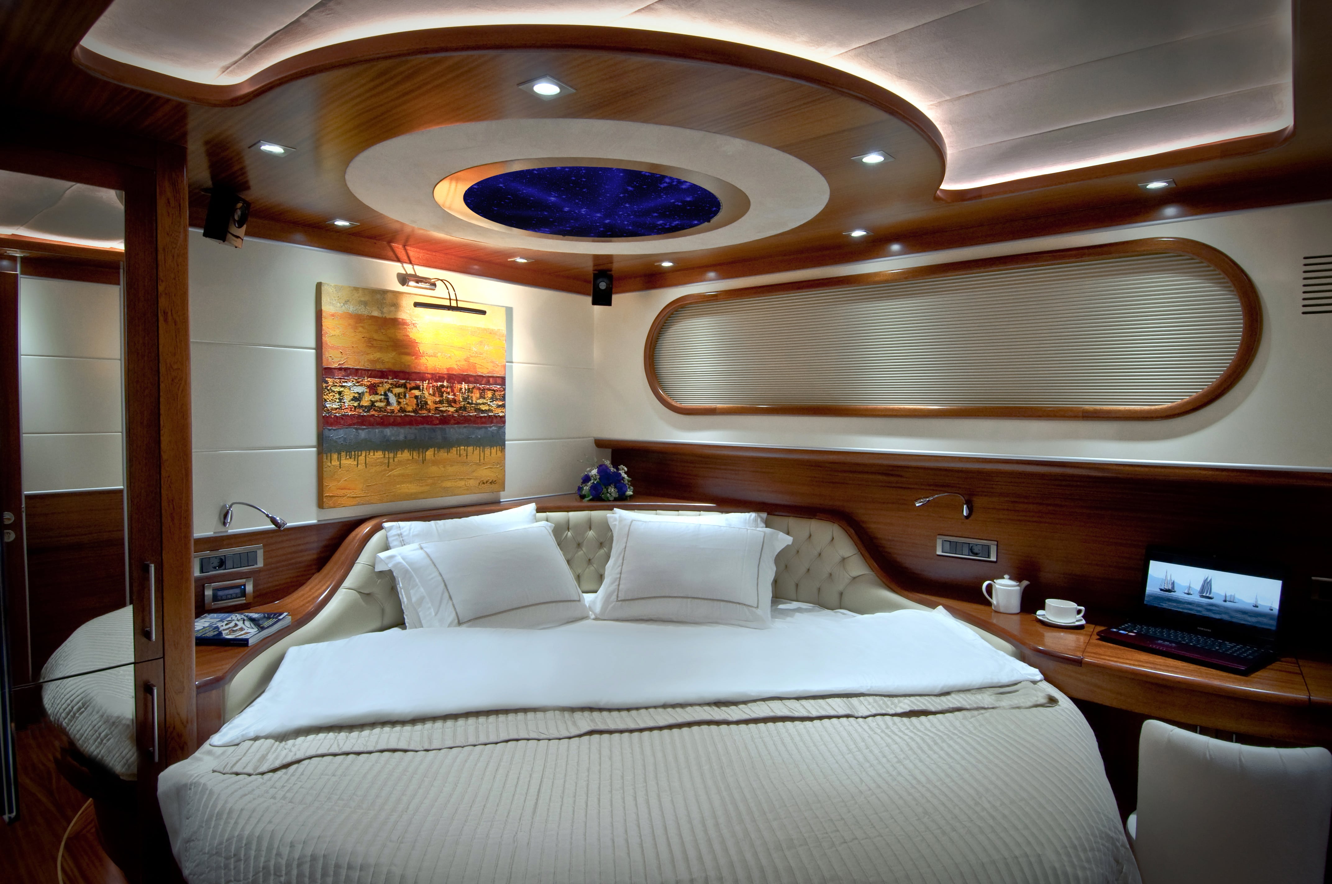 levante_yacht