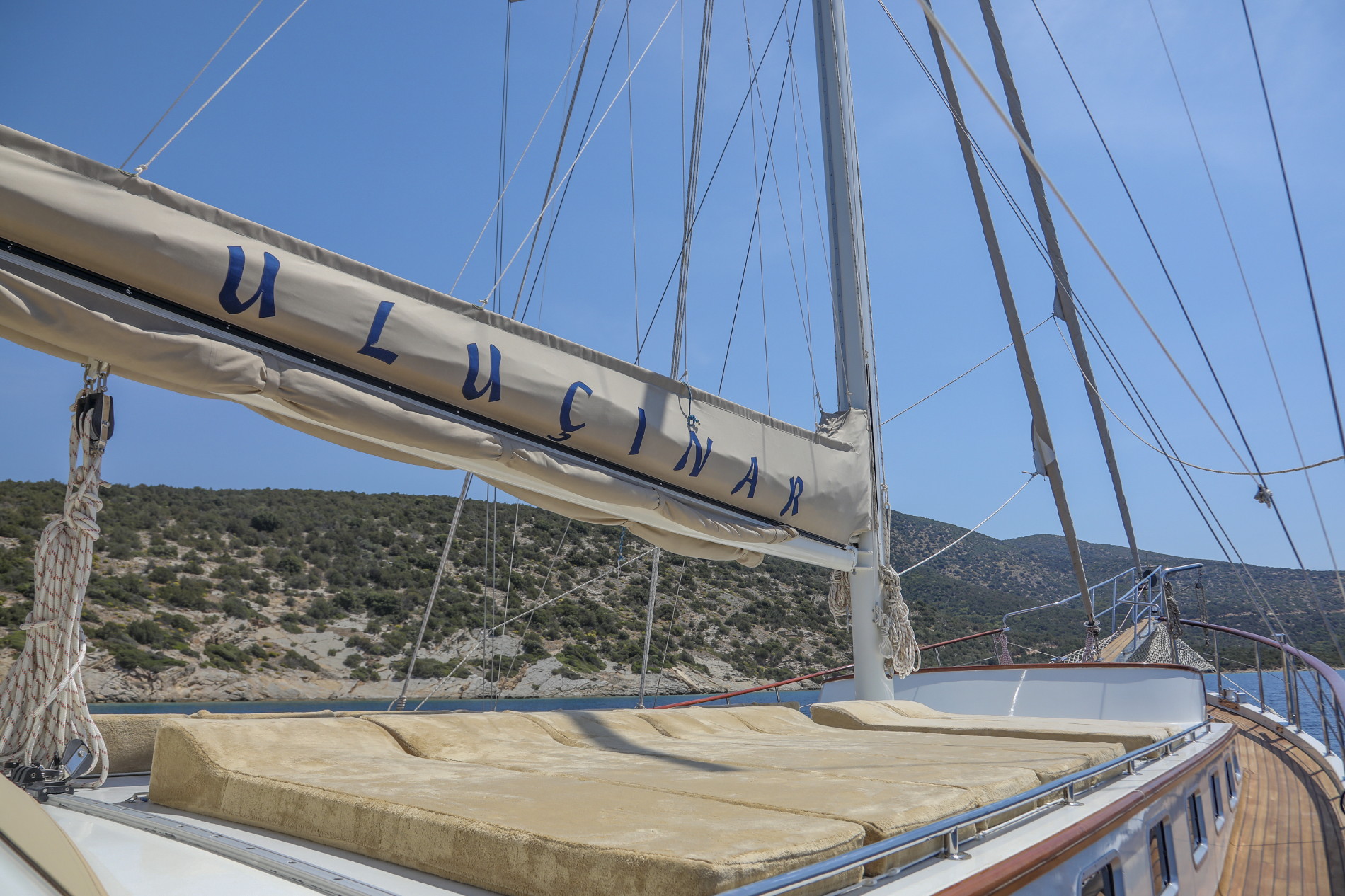levante_yacht
