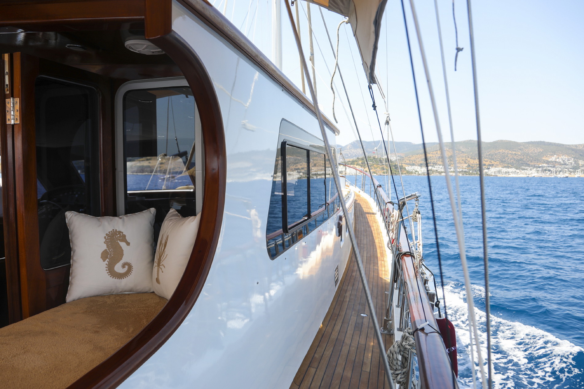 levante_yacht