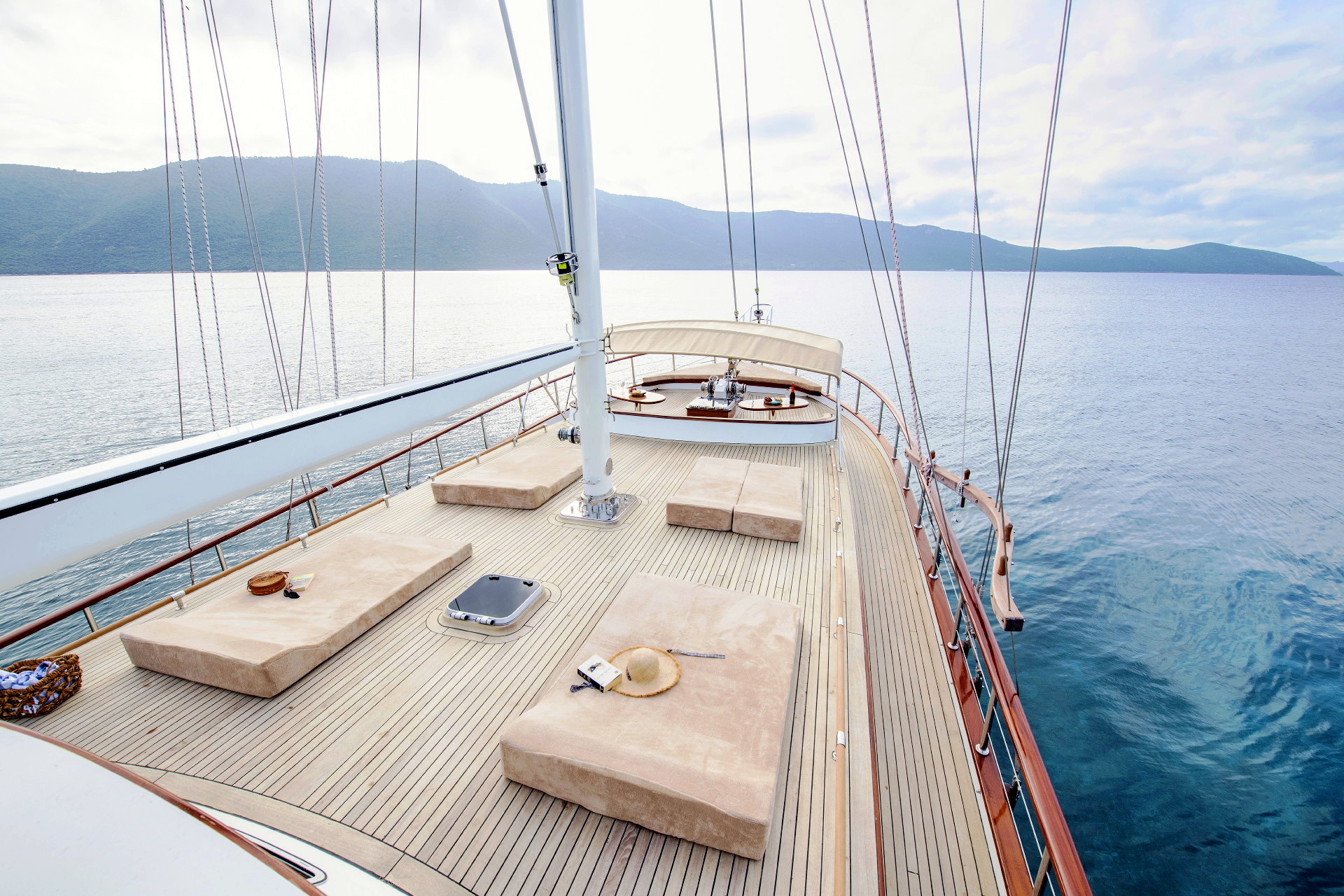 levante_yacht