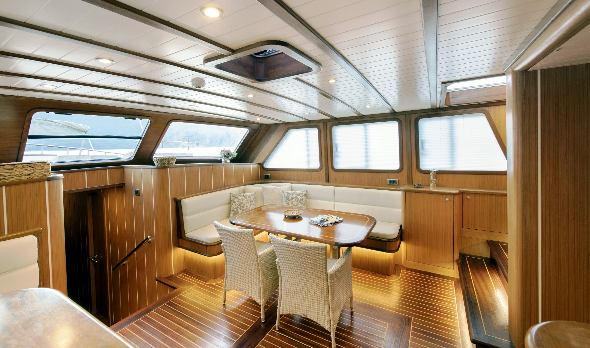 levante_yacht