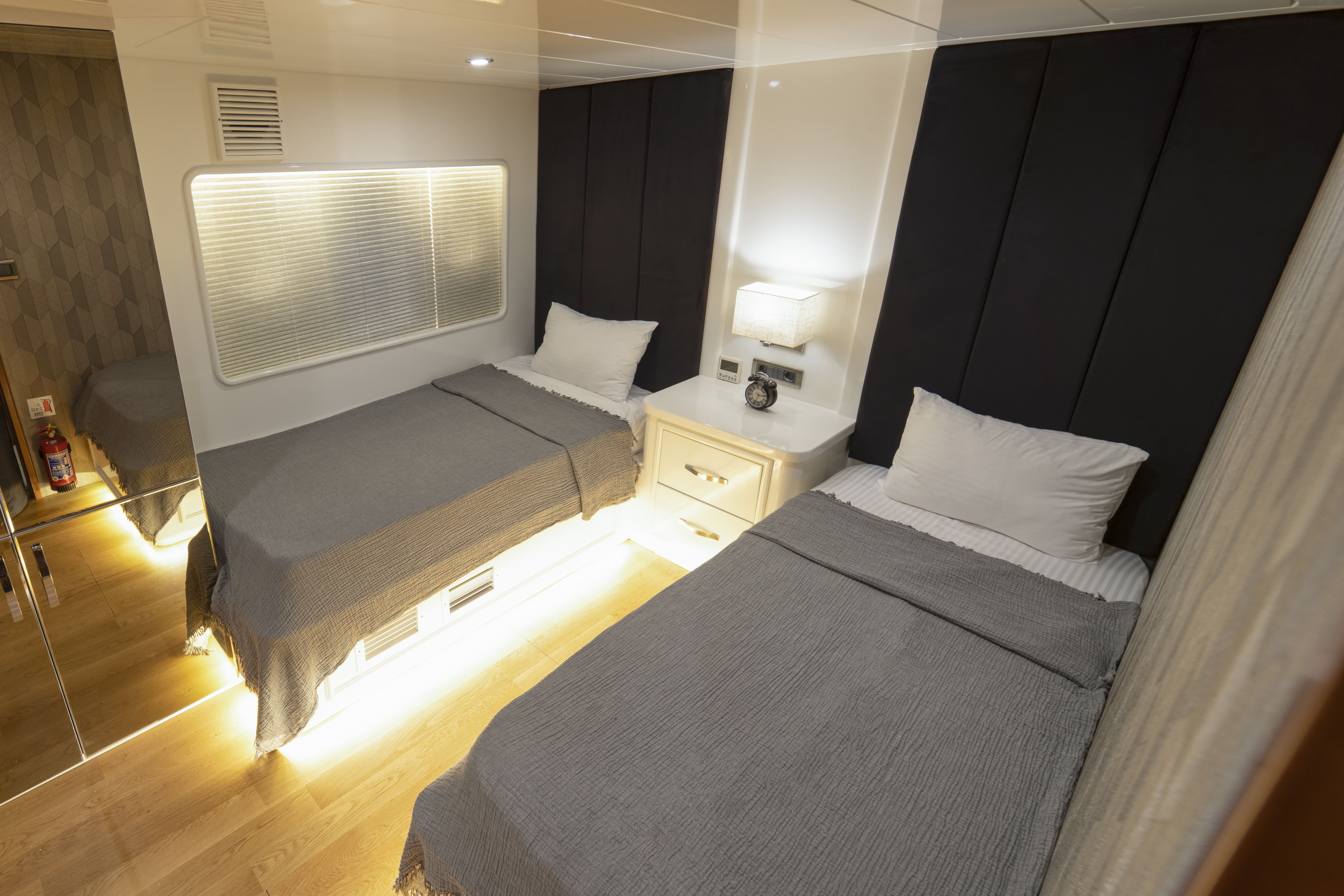 levante_yacht