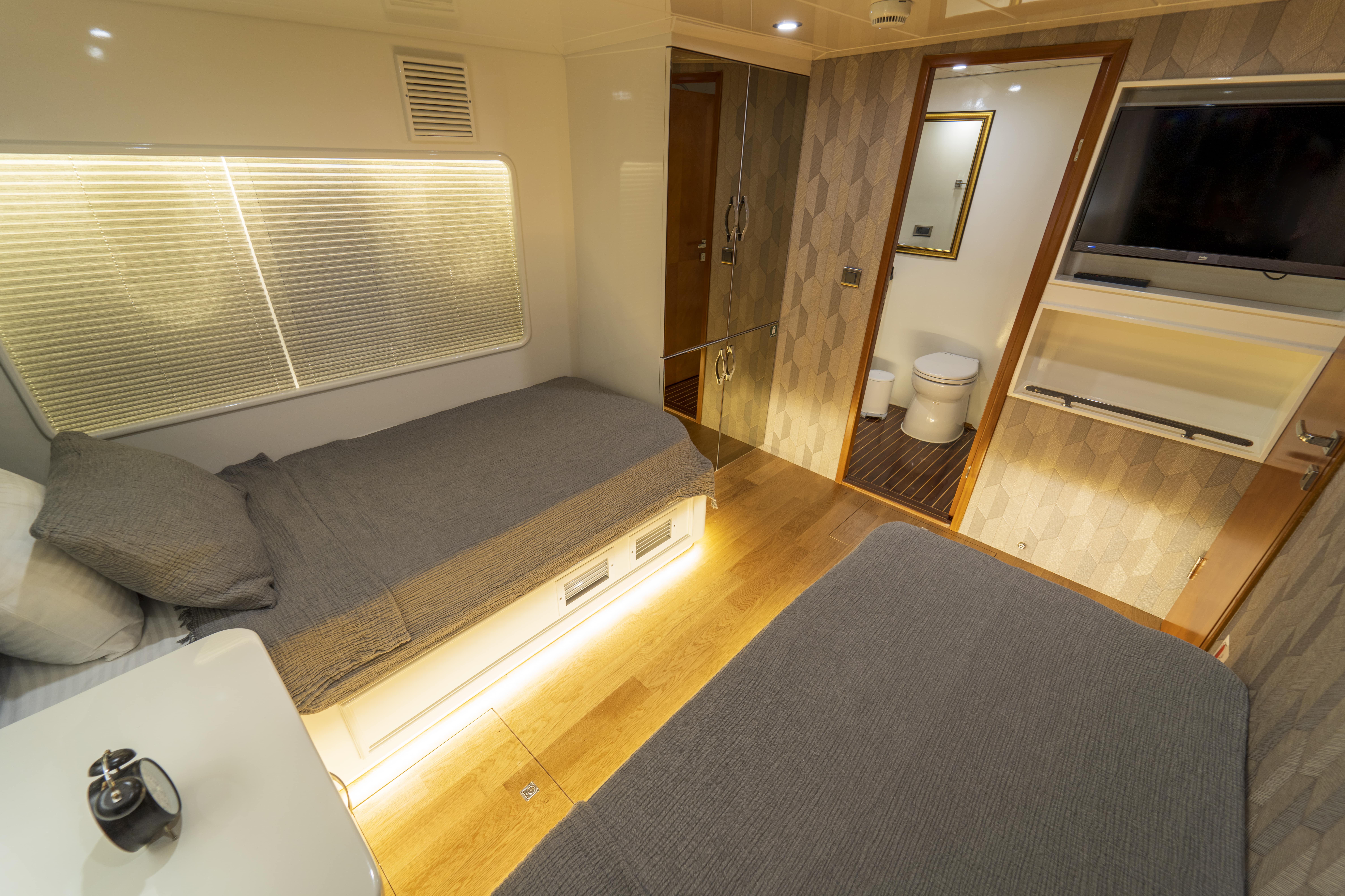 levante_yacht
