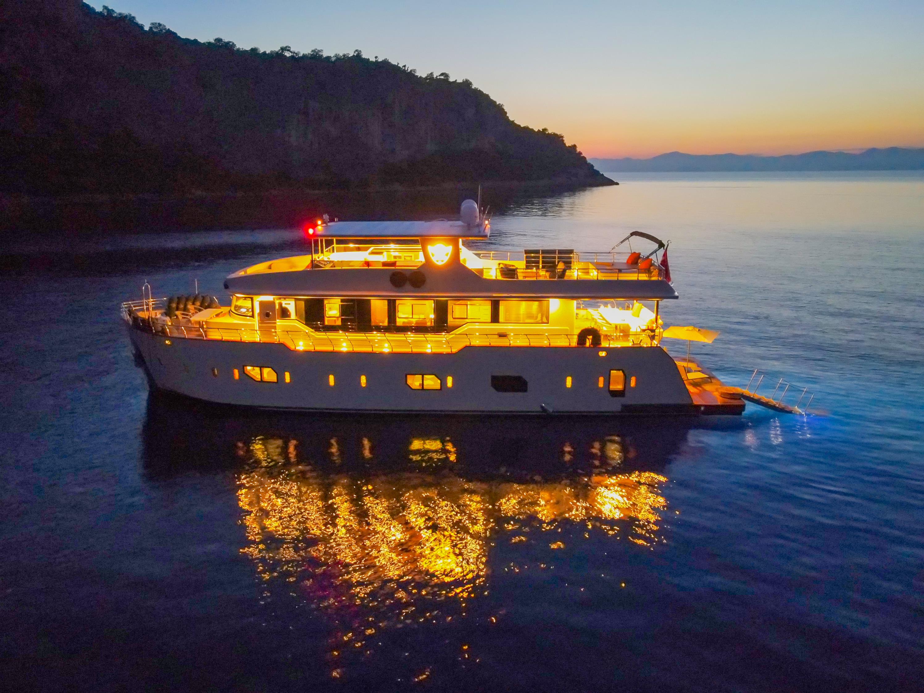 levante_yacht