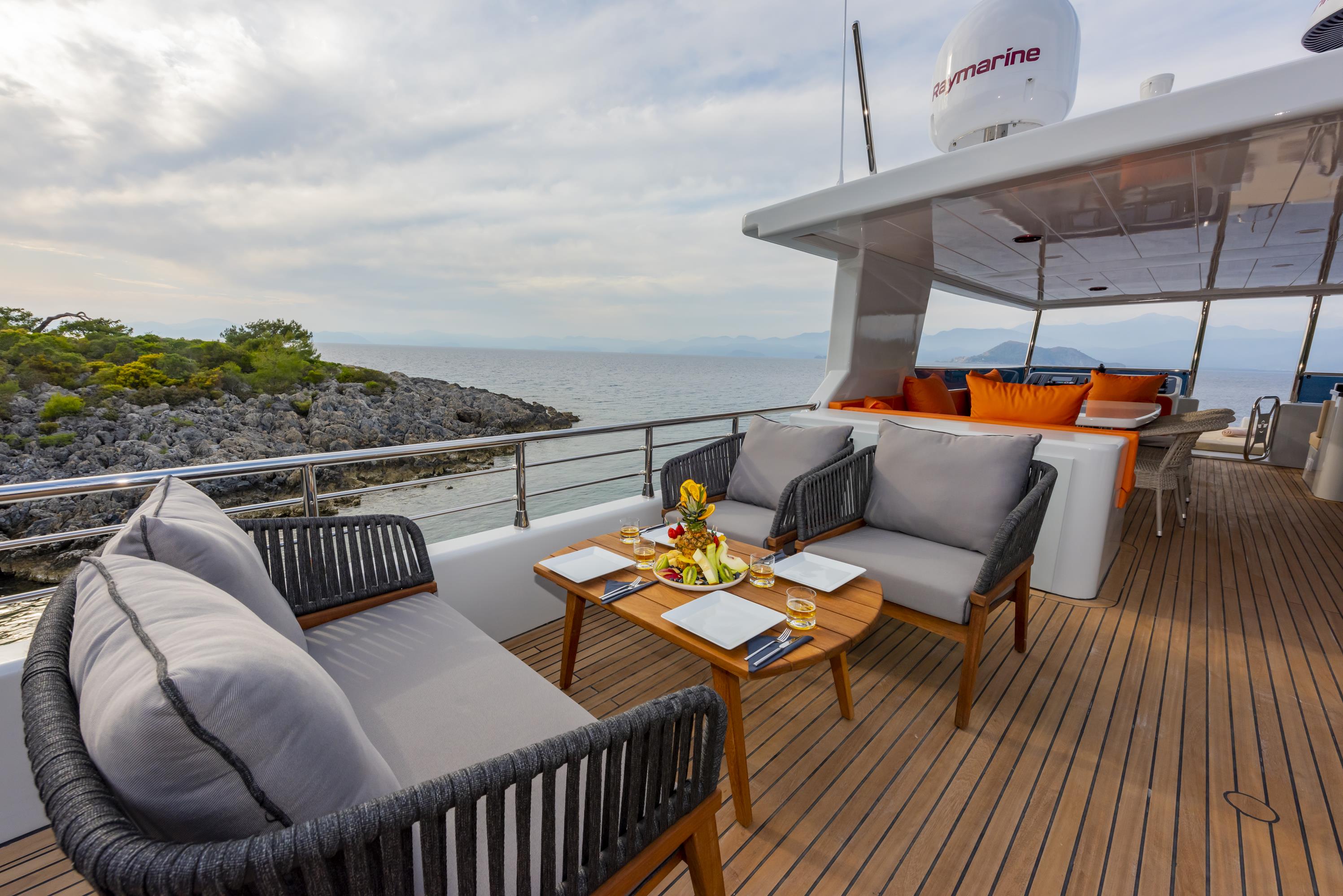 levante_yacht