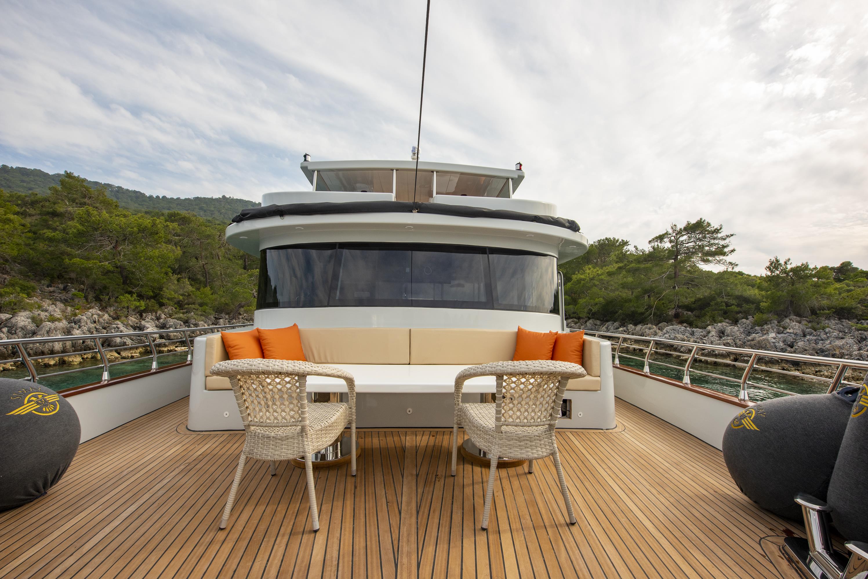 levante_yacht