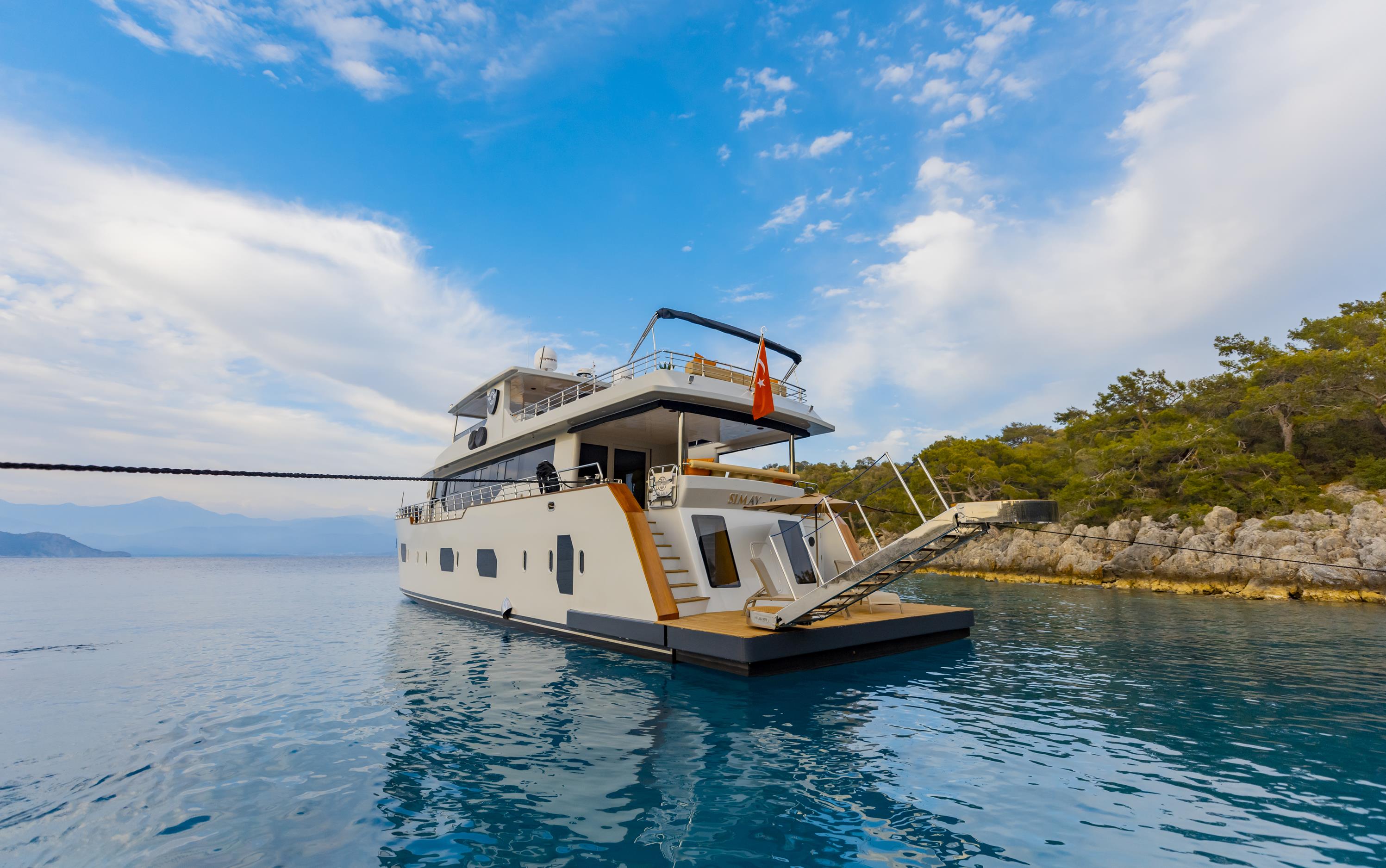 levante_yacht