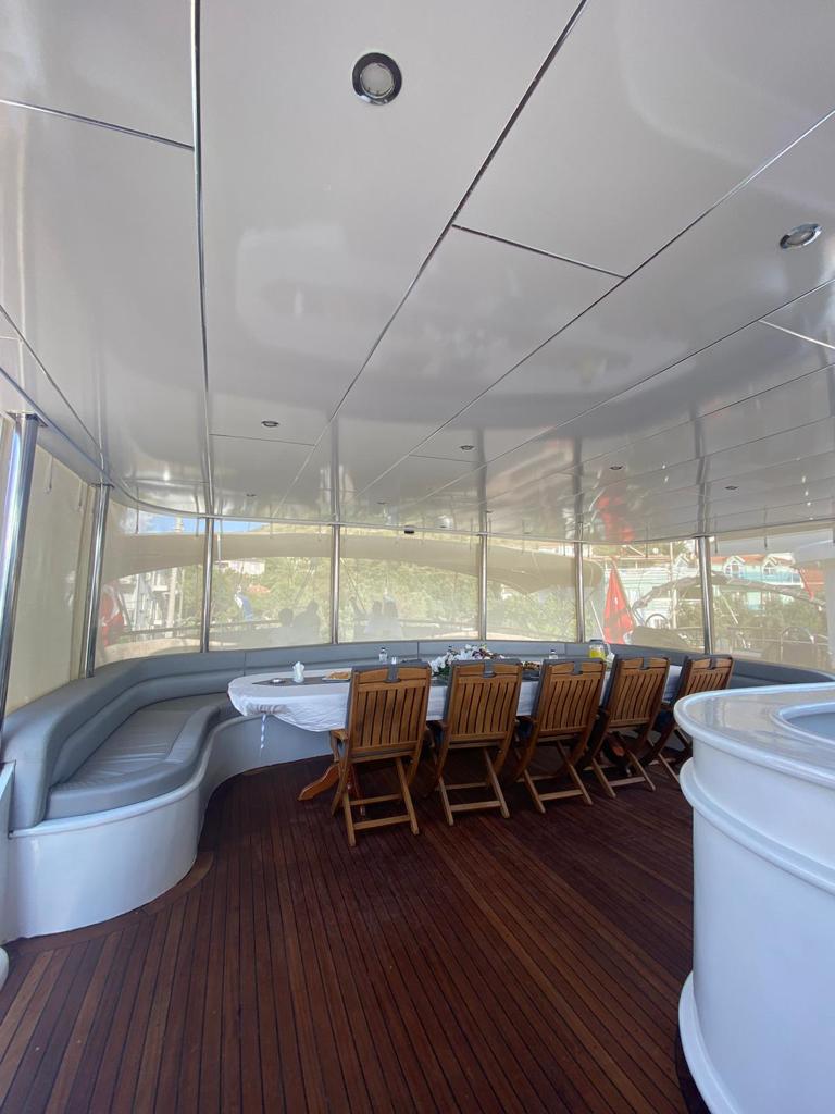 levante_yacht