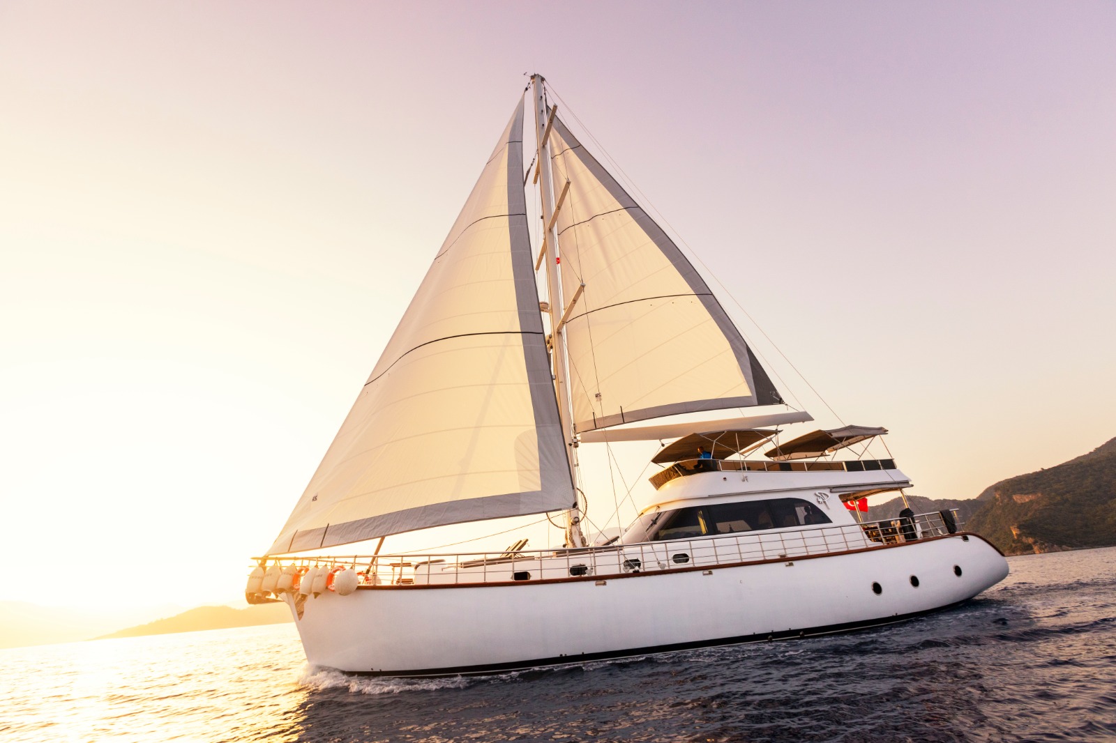 levante_yacht