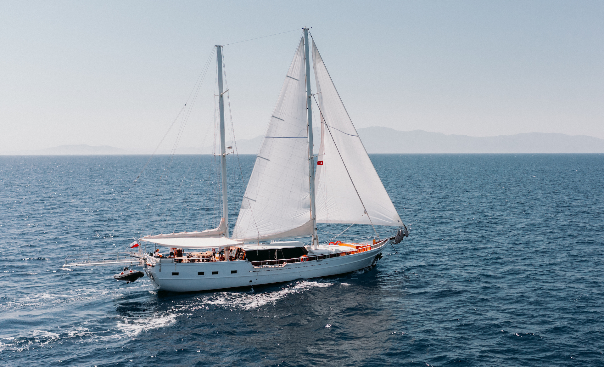 levante_yacht