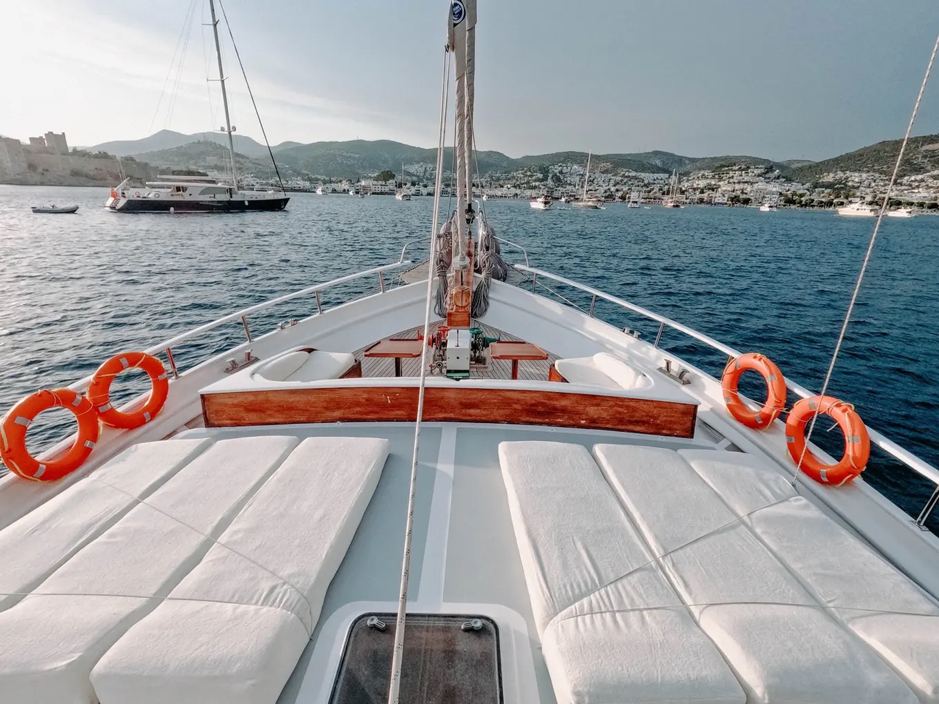 levante_yacht