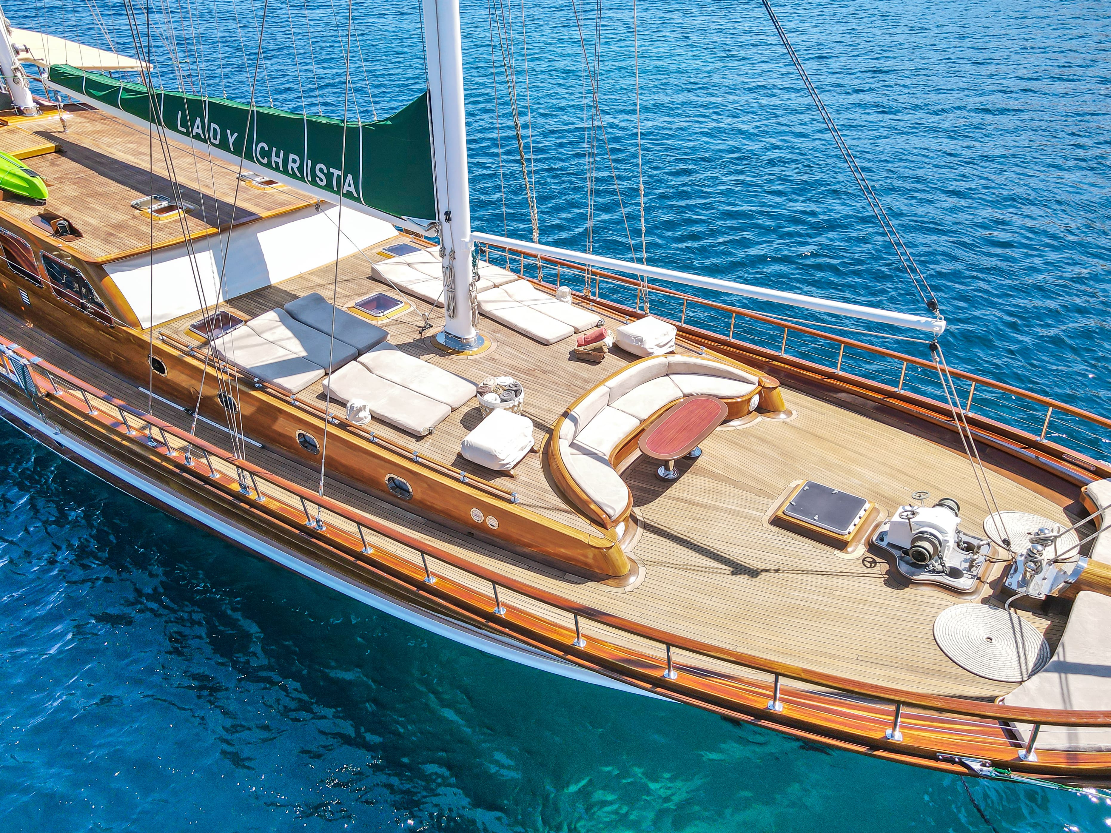 levante_yacht