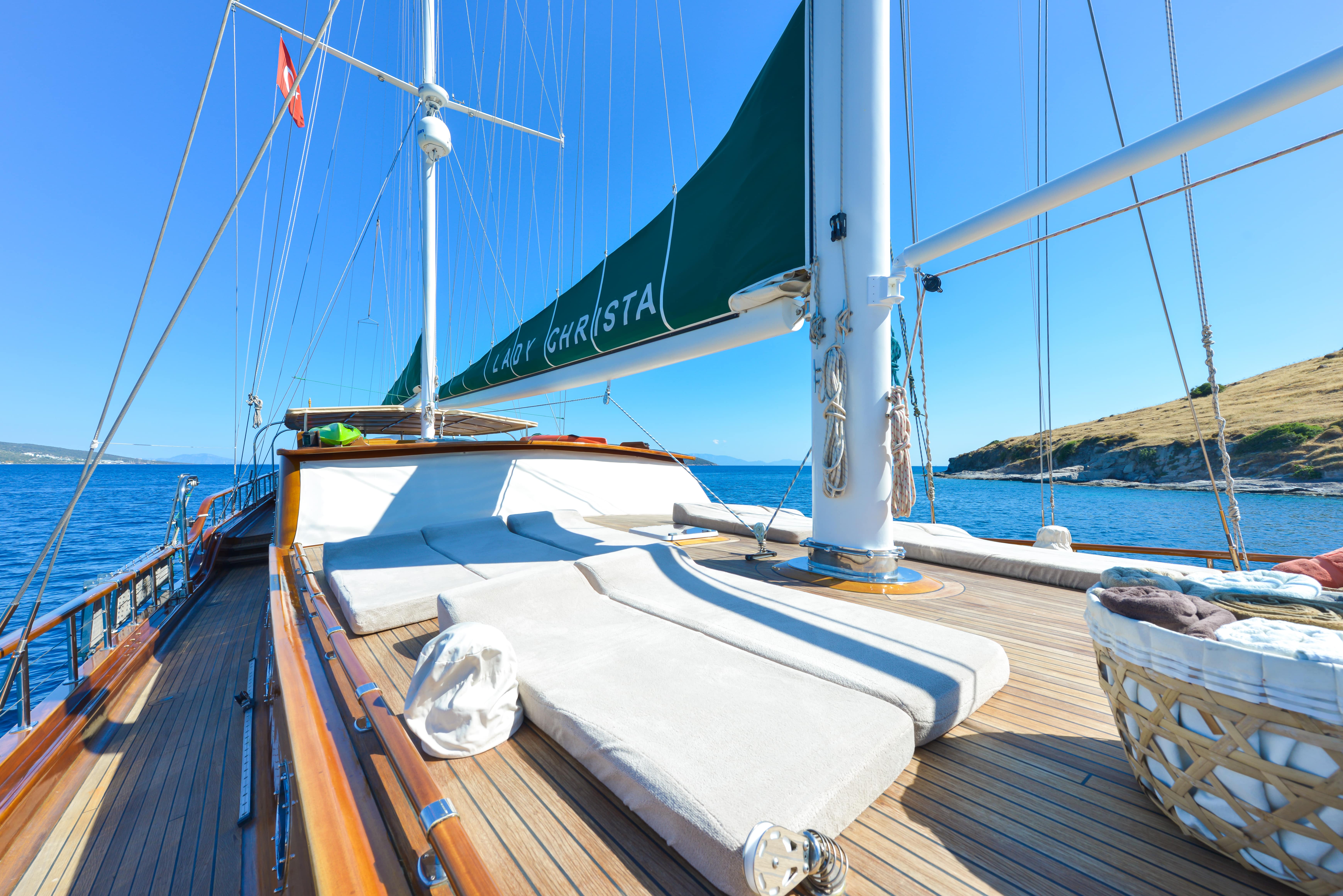 levante_yacht