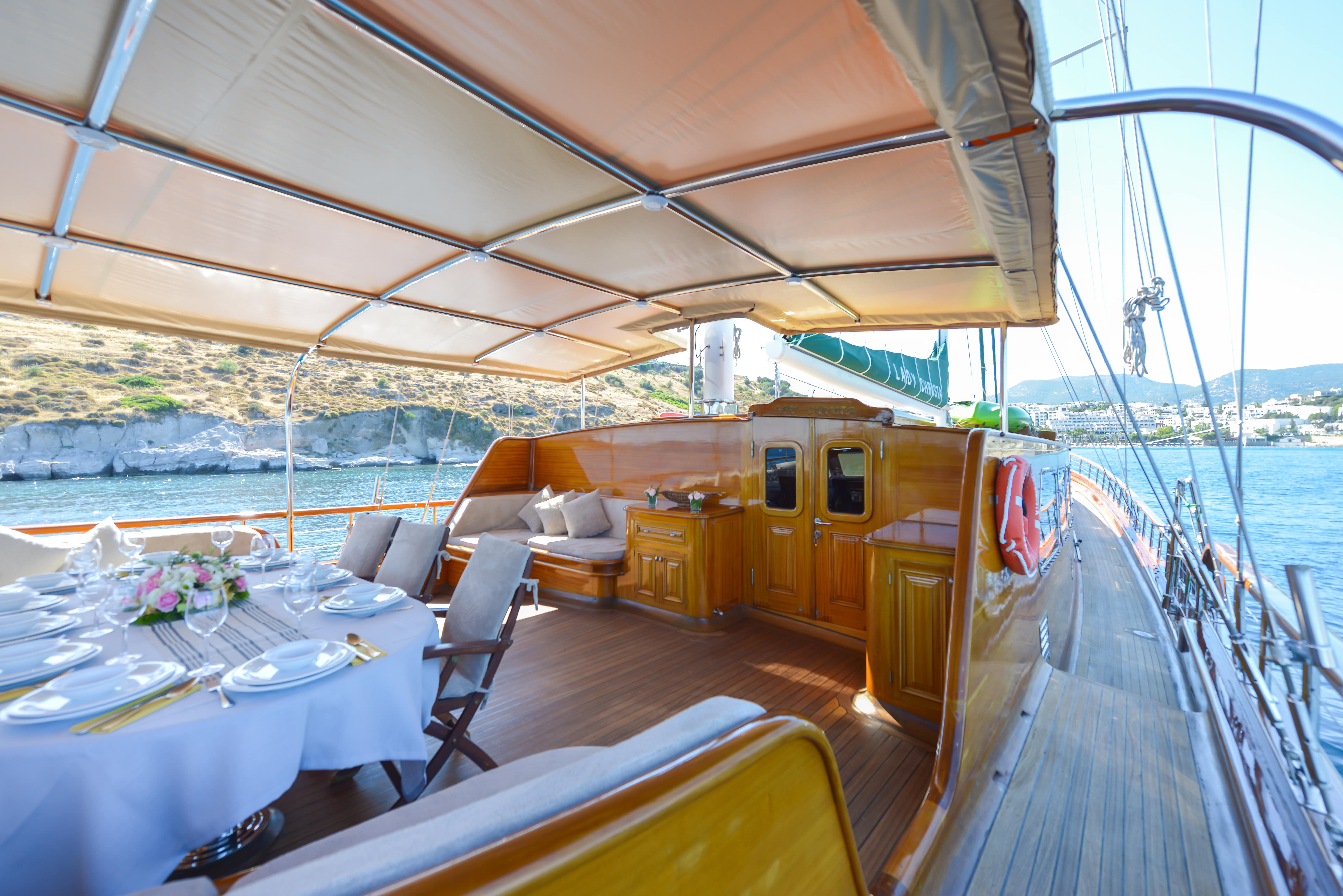 levante_yacht