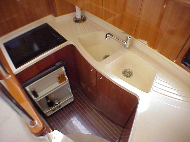 levante_yacht