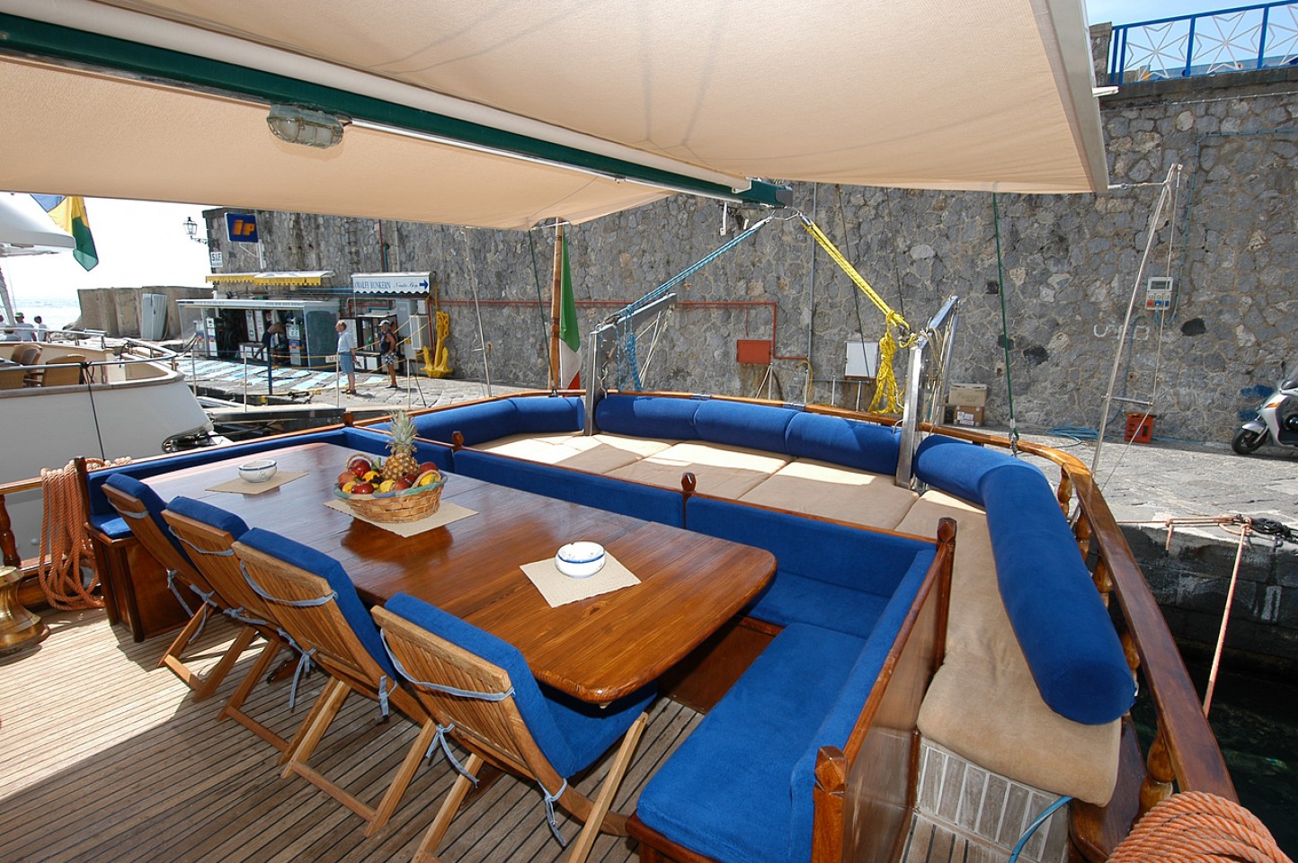 levante_yacht