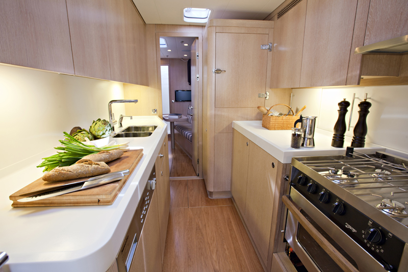 levante_yacht