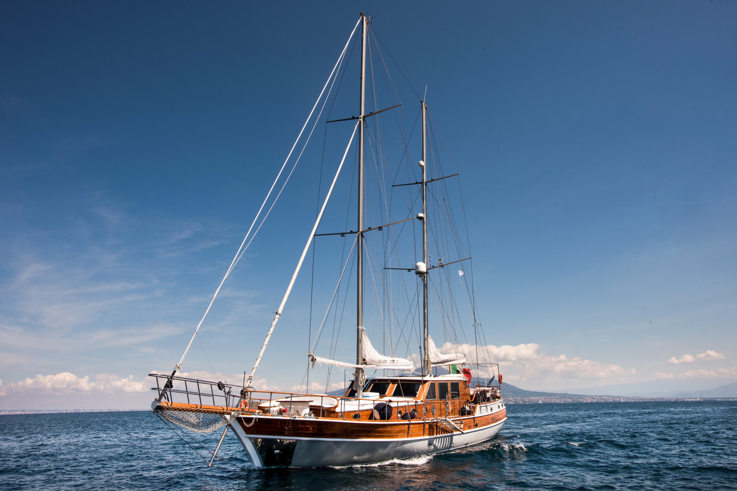 levante_yacht