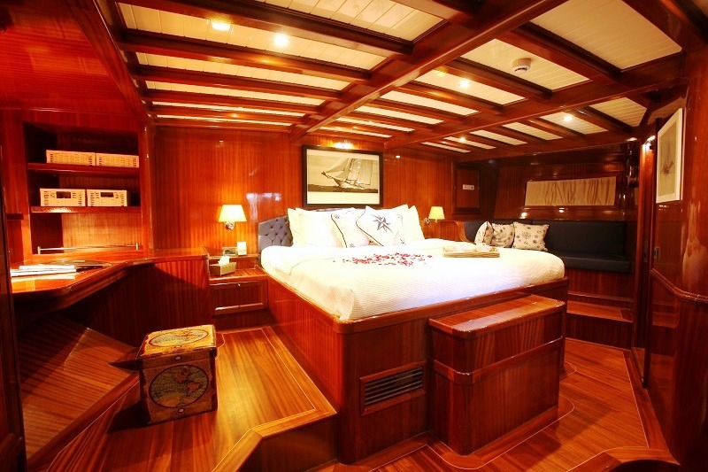 levante_yacht