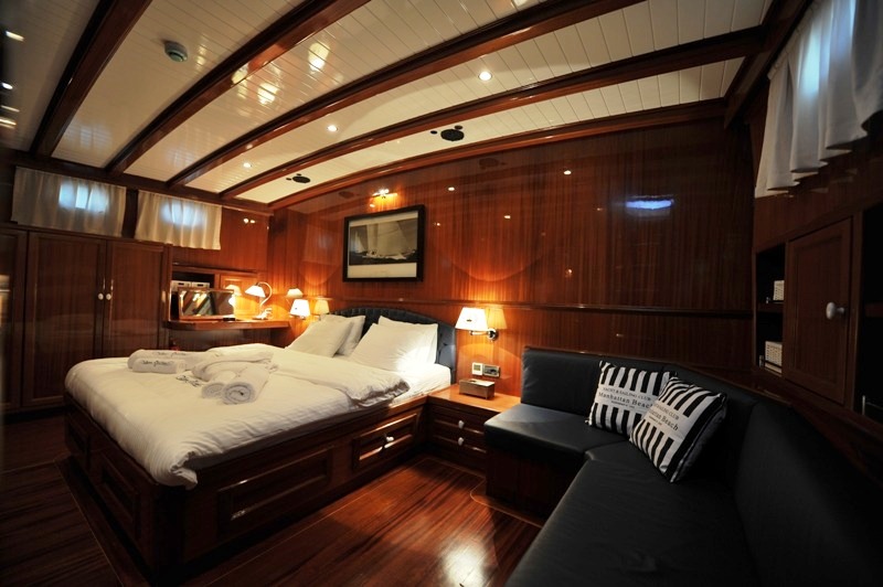 levante_yacht