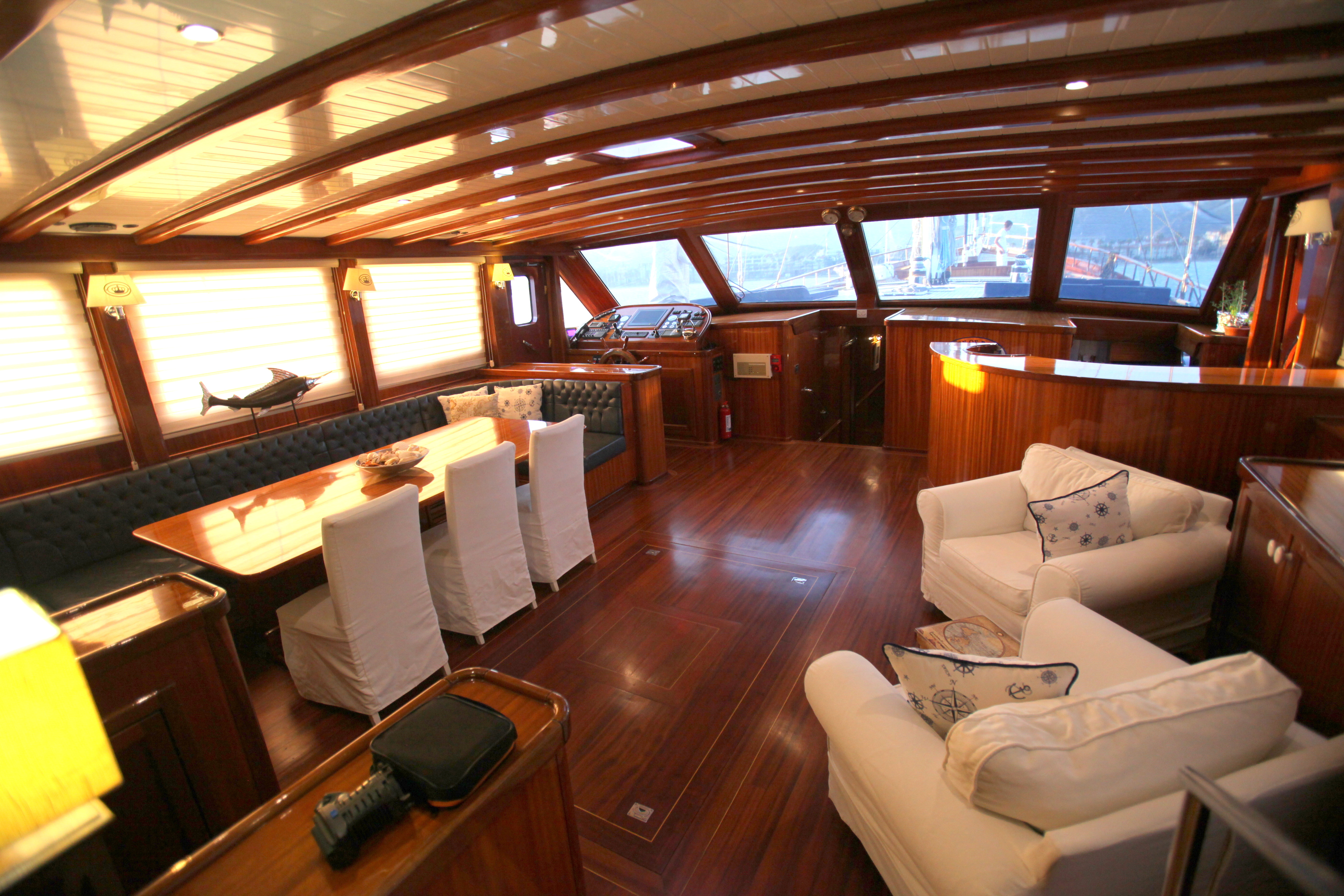 levante_yacht