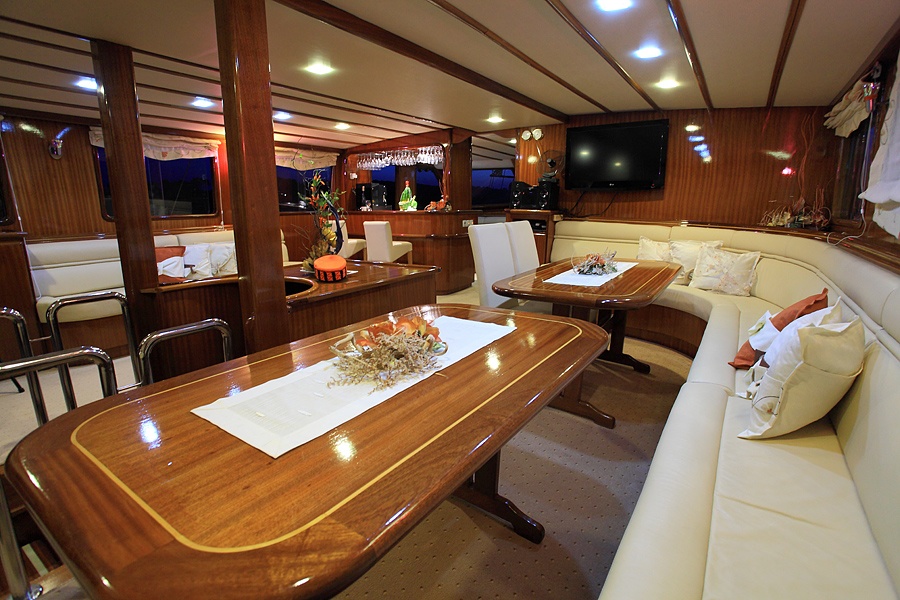 levante_yacht