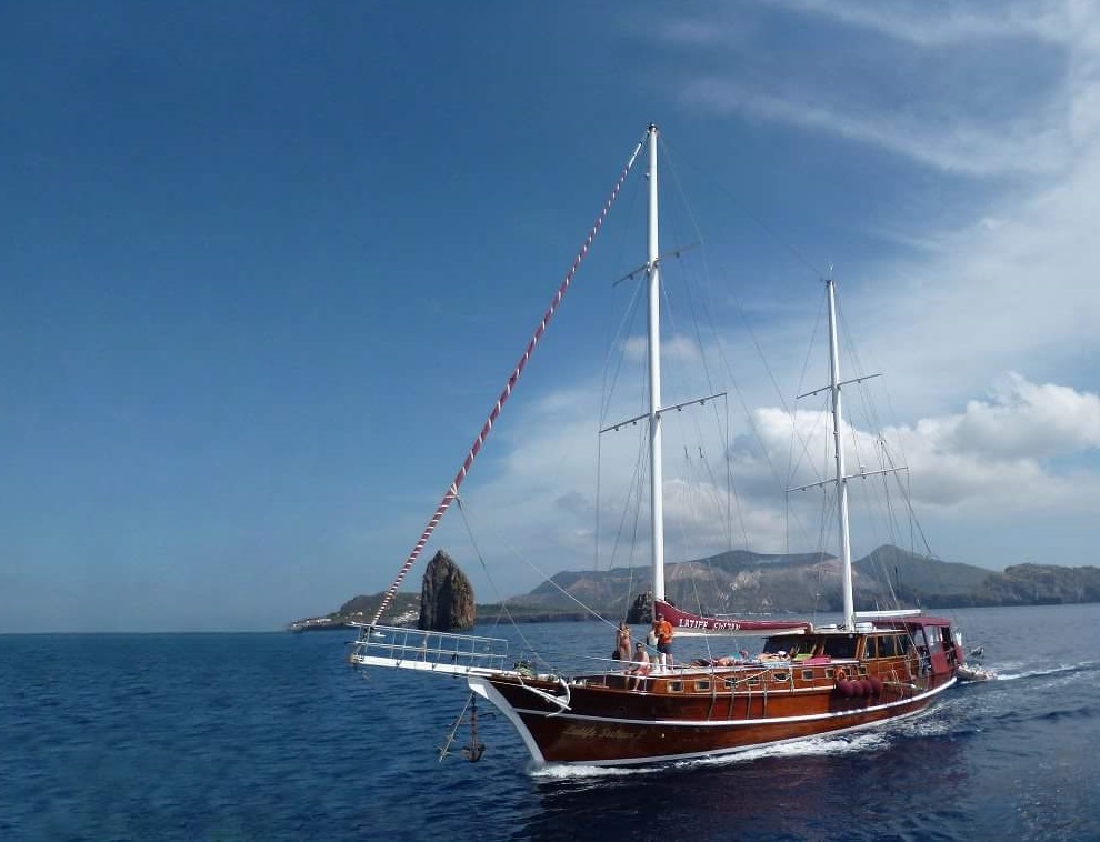 levante_yacht