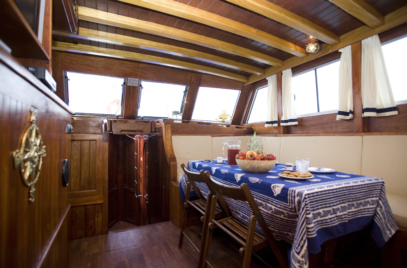 levante_yacht