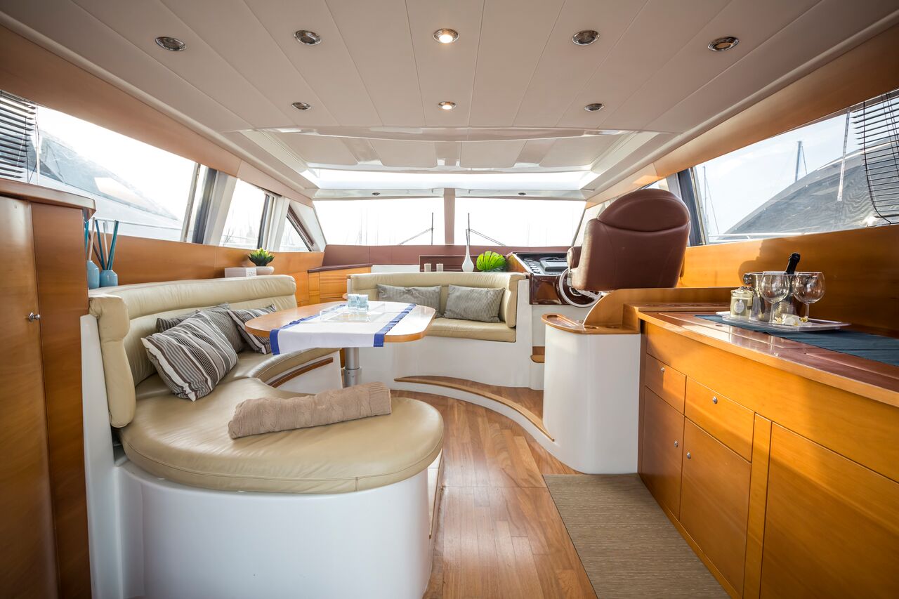 levante_yacht