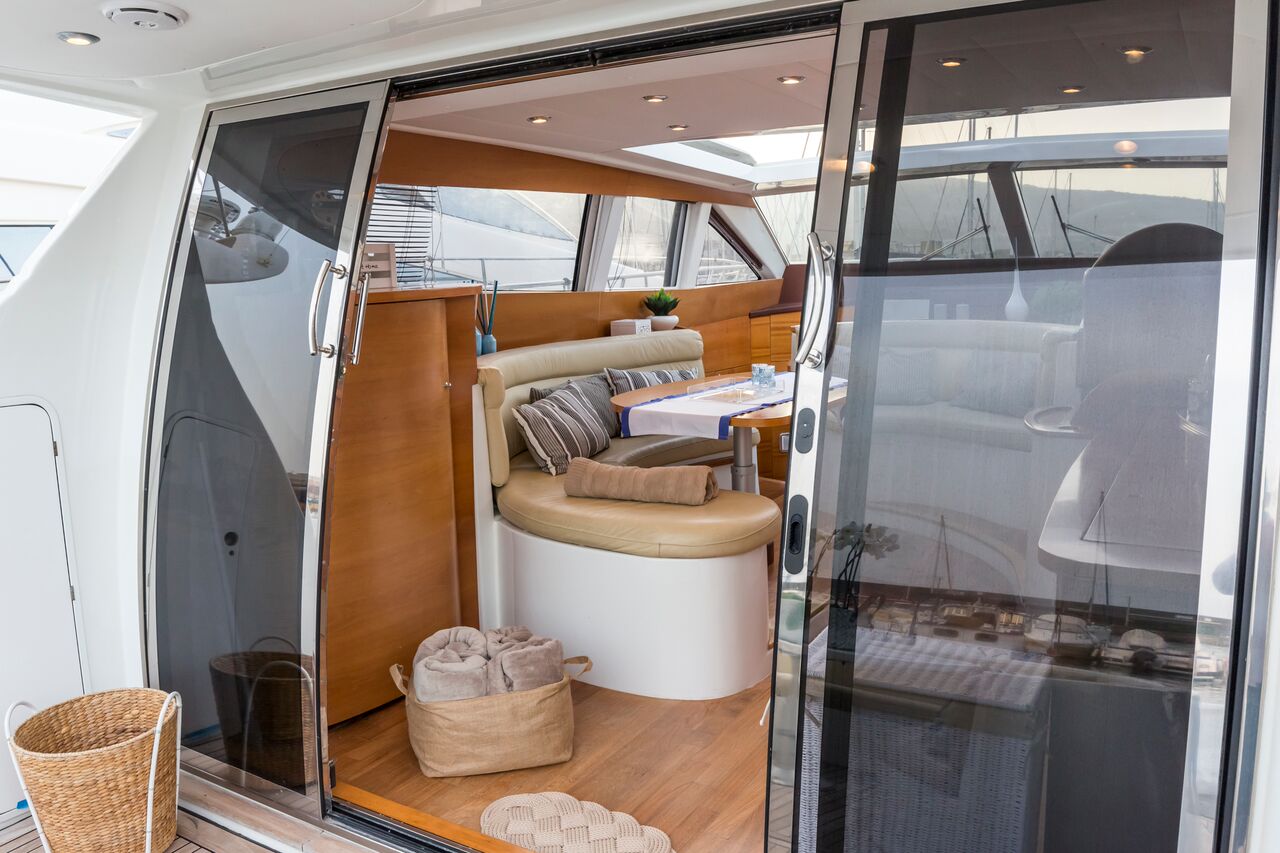 levante_yacht