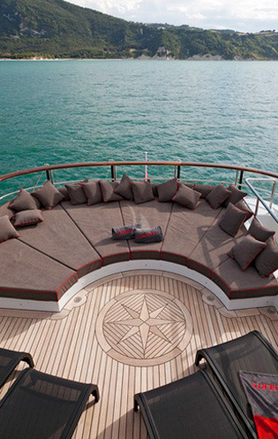 levante_yacht