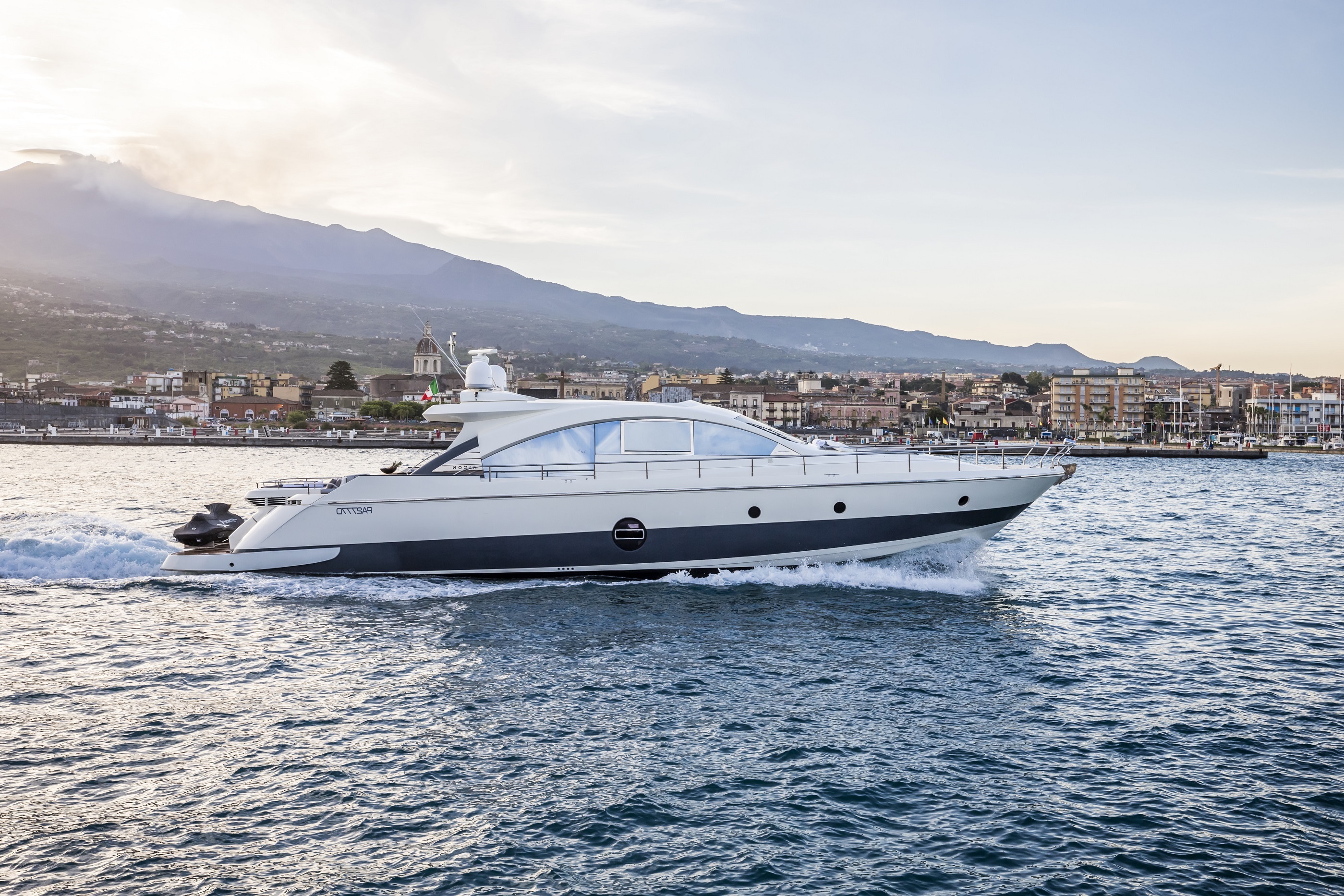 levante_yacht